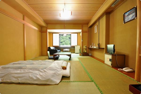 Yumoto Rakuzenso Hotel Numata  Esterno foto